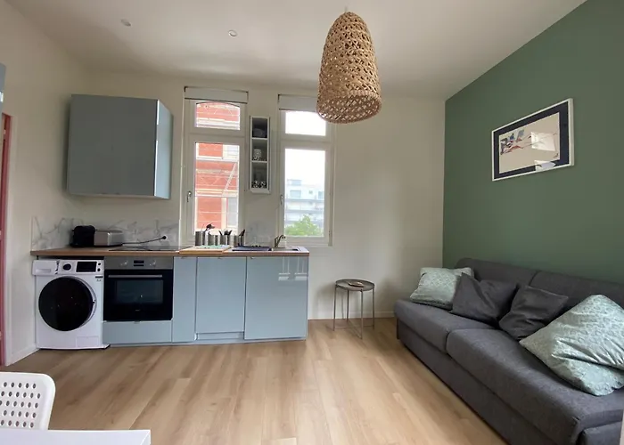 Superbe Avec Chambre, Proche Apartman