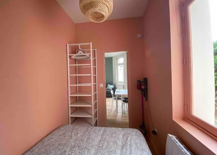 Superbe Avec Chambre, Proche